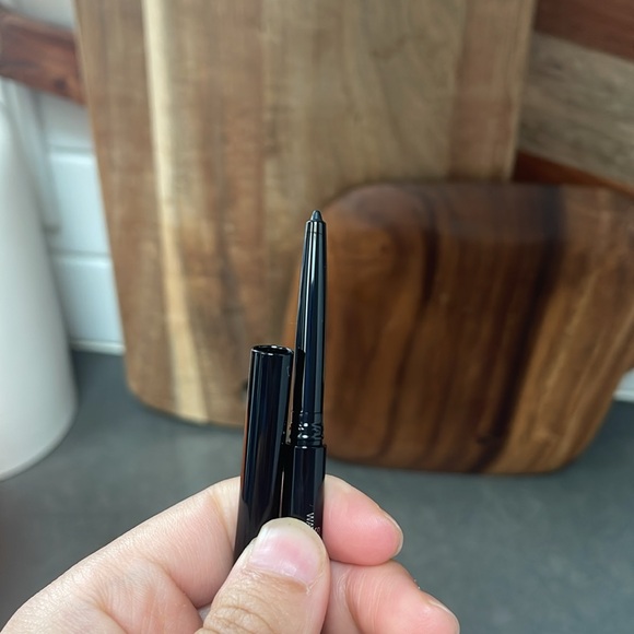 Dior Diorshow Stylo Waterproof Creamy Eyeliner Pen Matte Black 091 - Picture 5 of 7